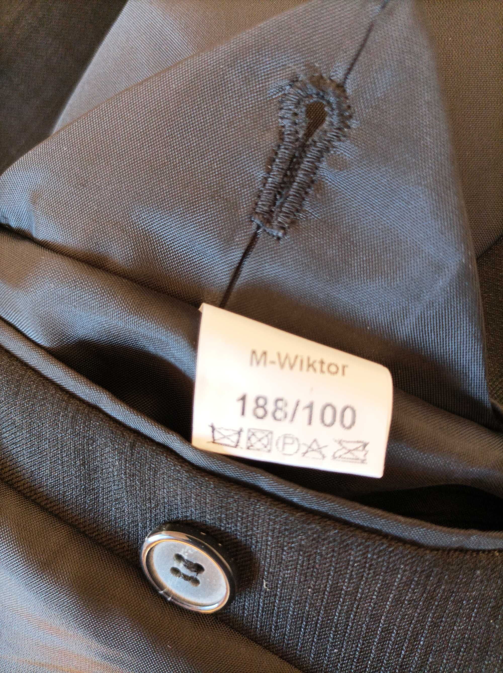 Garnitur męski rozmiar 188/90