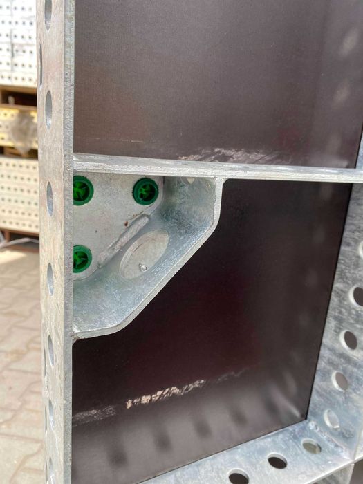 Zestaw szalunki ścienne Bautekk fundamenty płyty łączniki ściągi olej