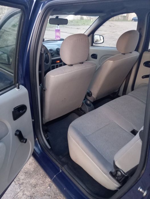 Продаю Рено логан  мсв