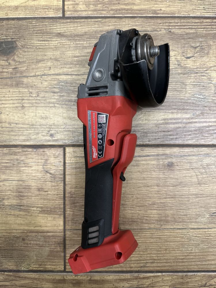 Szlifierka kątowa z hamulcem Milwaukee M18 CAG125XPDB | śr. 125 mm