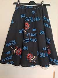 Rozkloszowana spódnica w chińskie wzory r.36