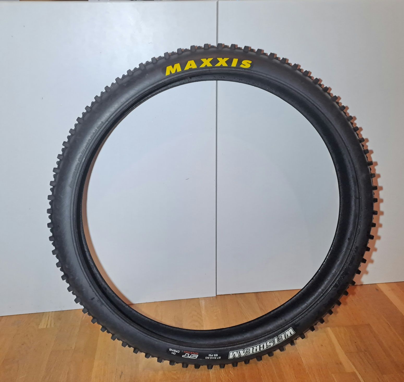 Opony Maxxis Wetscream 27.5"x2.5"