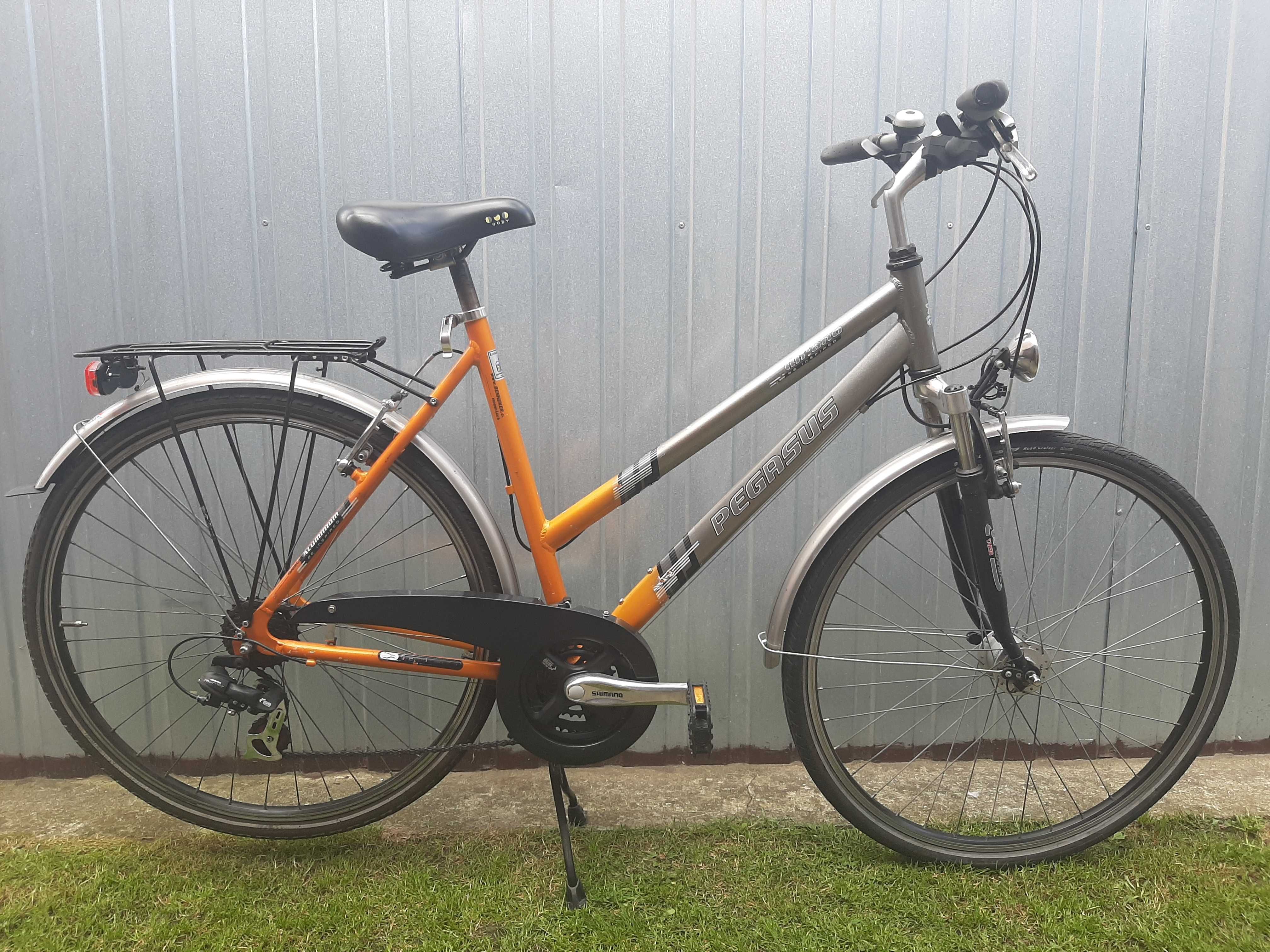 Rower Pegasus damka 28 cali