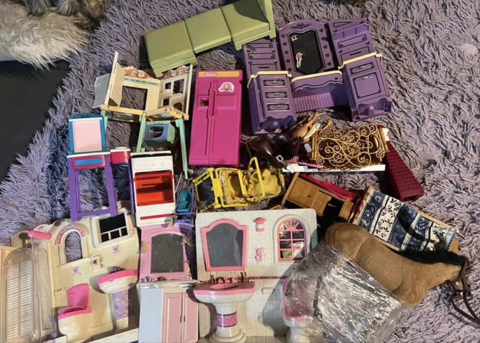 Akcesoria ,mebelki dla Barbie ,Mattel