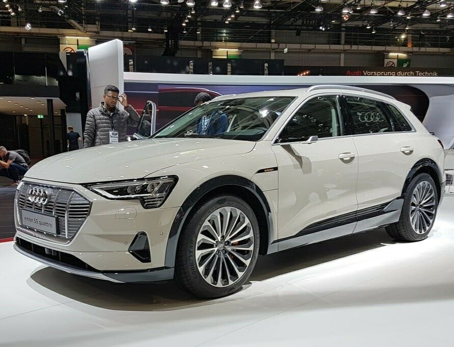 Audi E-tron 55 Quattro Prestige 4D 95kW
