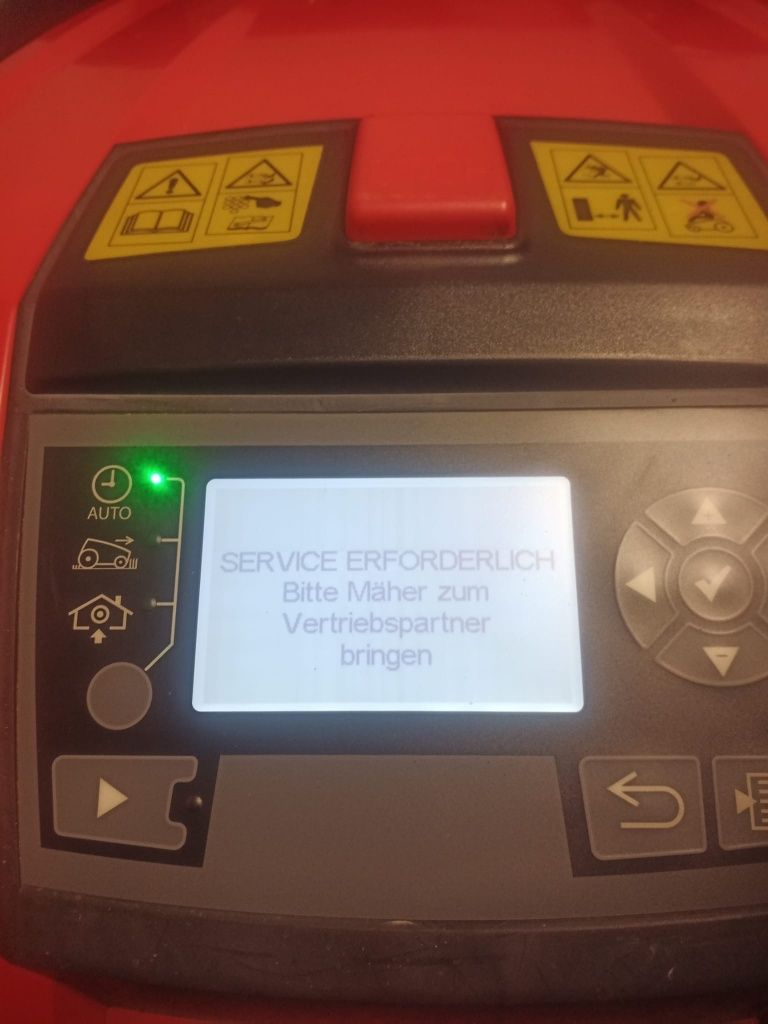 Sabo mowit 500f John Deere tango 5 robot koszący kosiarka automatyczna