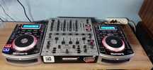 Konsola dla DJ-a, 2 x Numark NDX400 USB, Mixer DJX700