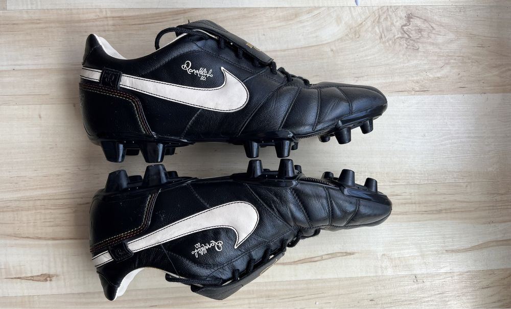 Korki nike Ronaldinho R10 rozmiar 44