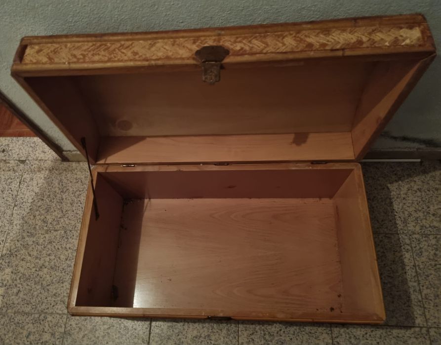 Arca em Madeira para Restaurar