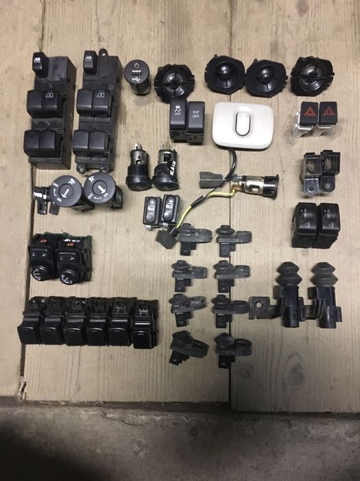 Кнопка переключатель регулятор концевик Nissan Qashqai j10 Кашкай Шрот