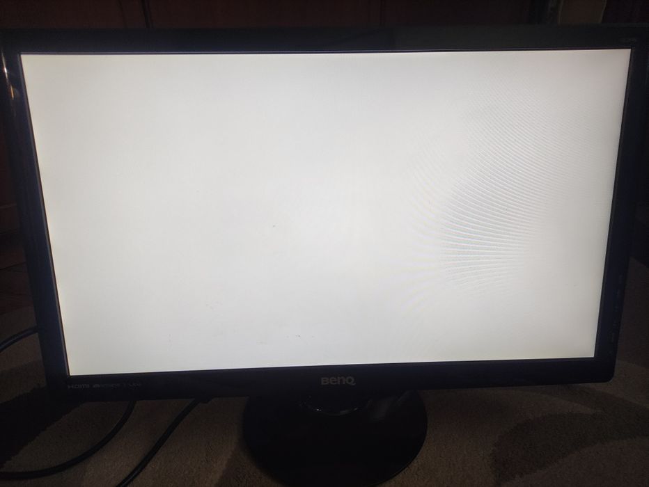 Монітор 24" BenQ GL2440HM / 1920x1080 / Tn+Film / HDMI / ЗВУК