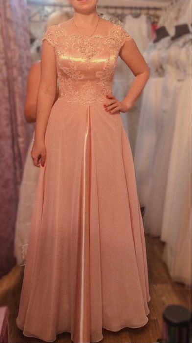 Вечернее новое платье на выпускной, свадьбу