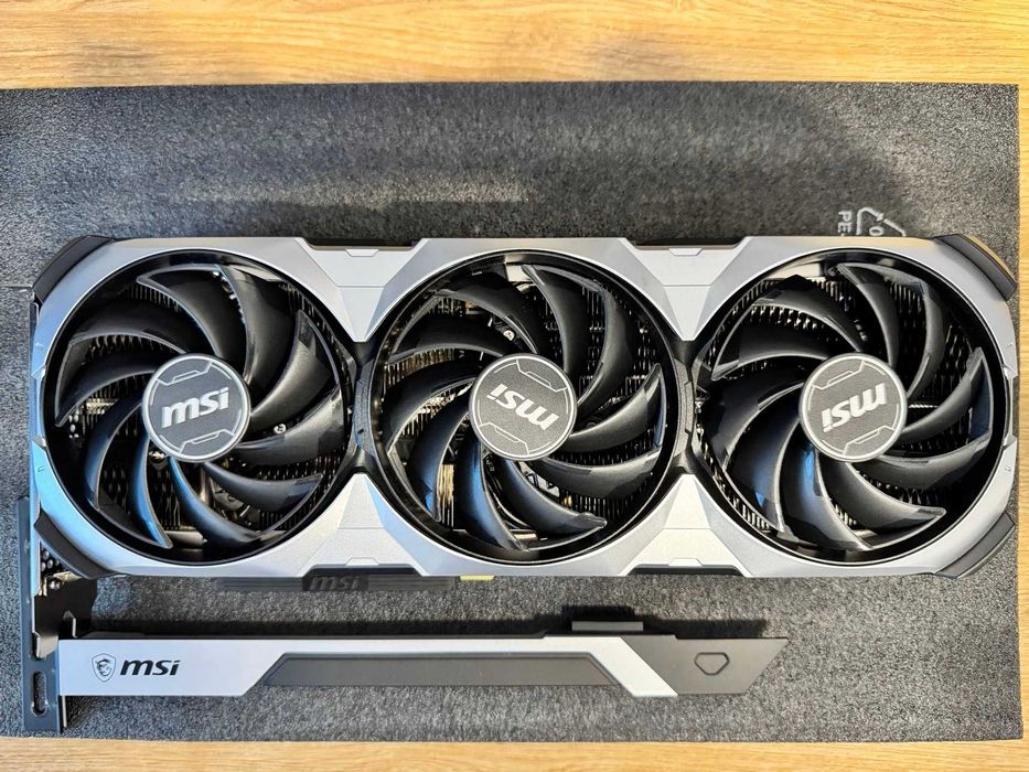 MSI GeForce RTX 4070 Ti SUPER Ventus 3X OC 16GB GDDR6X