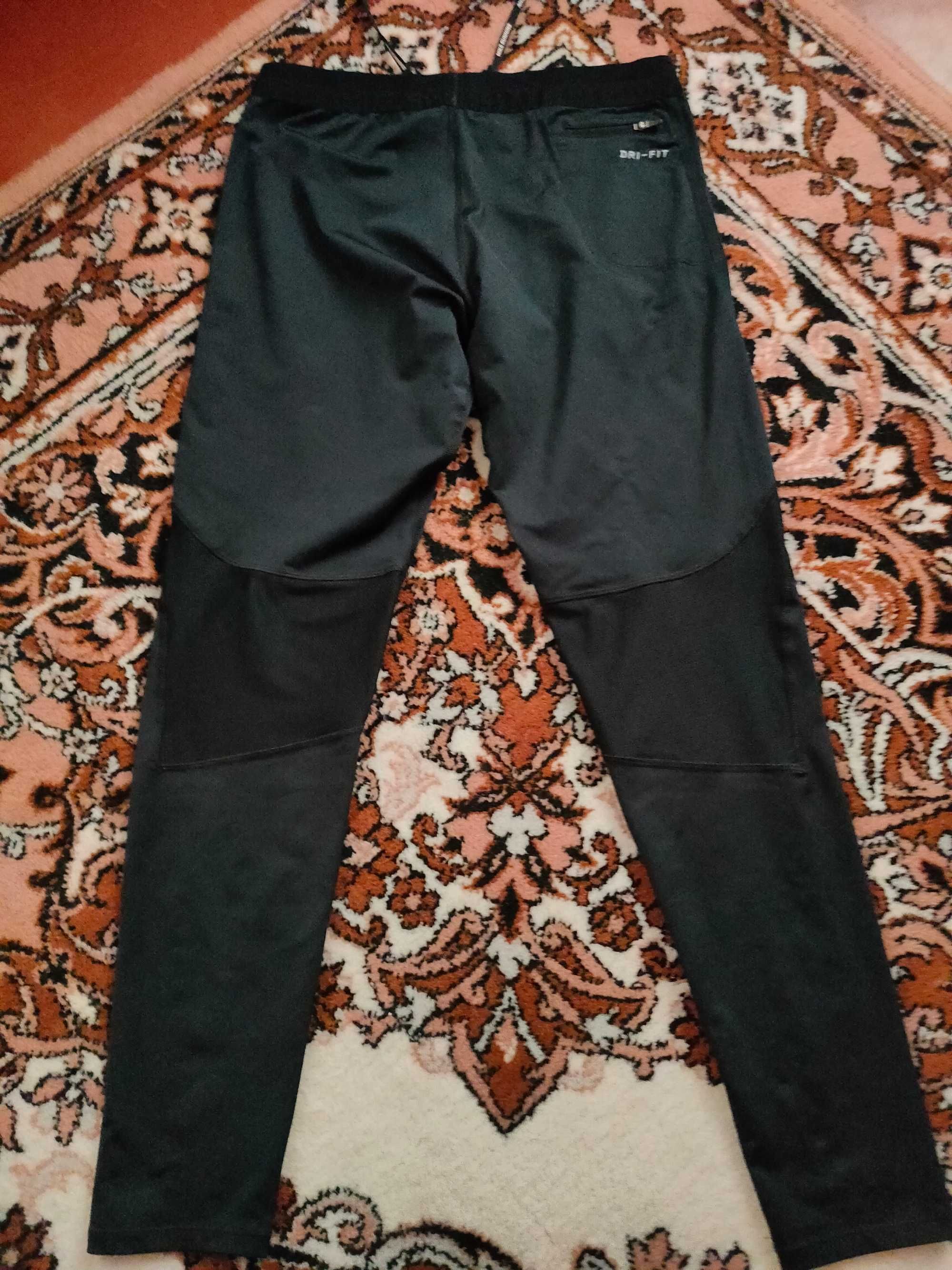 тайтсы Nike Power Tech Men's Running Tights