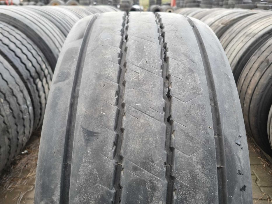 385/55R22.5 Opona BARUM BT200 ROAD 9-11mm Naczepa BT 200
