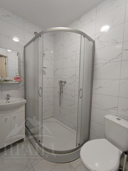 Продам 1кмн квартиру зі свіжим ремонтом