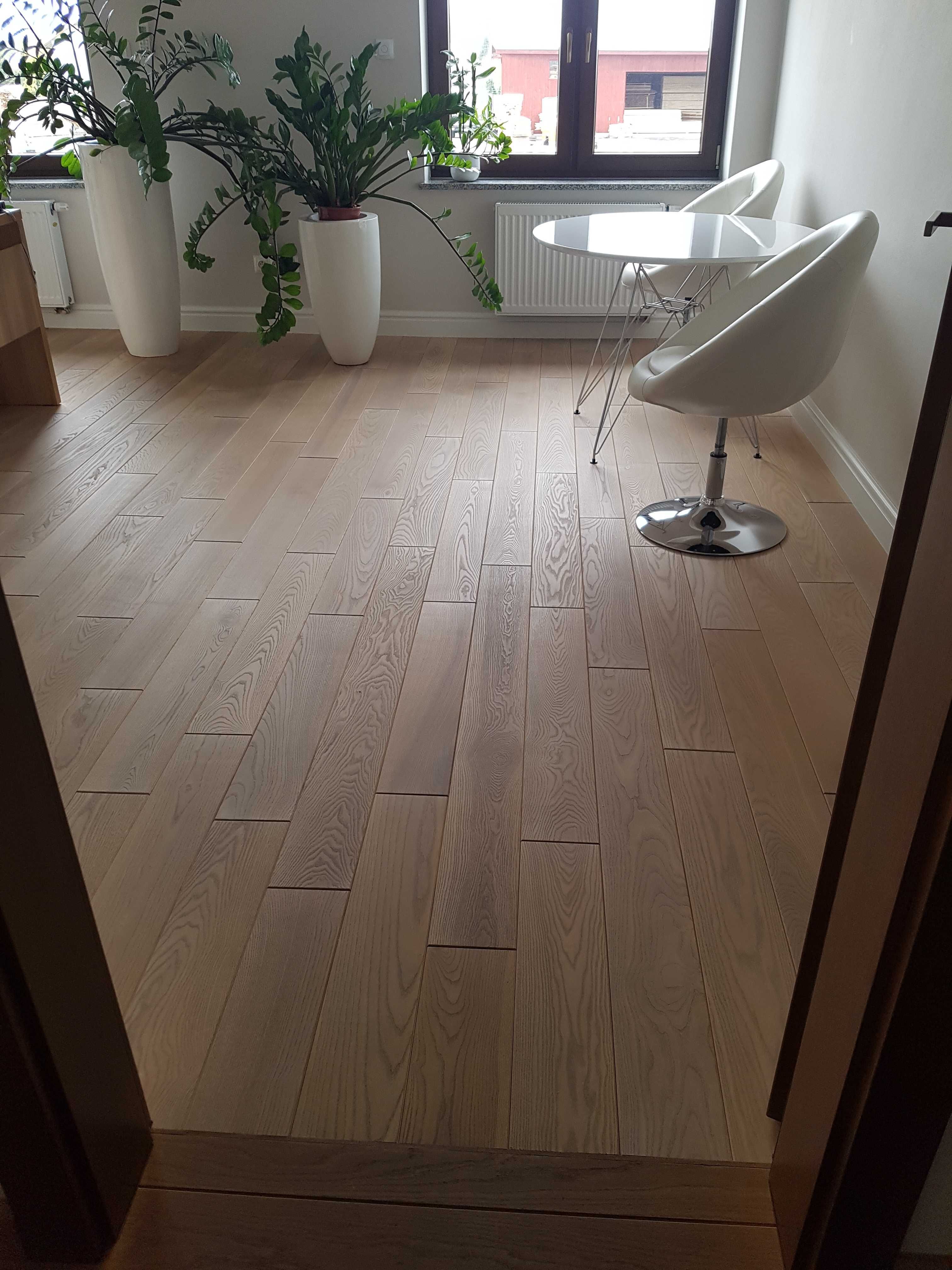Podłoga jesion, Podłoga drewniana, Podłoga ,Jesion,producent ,deska