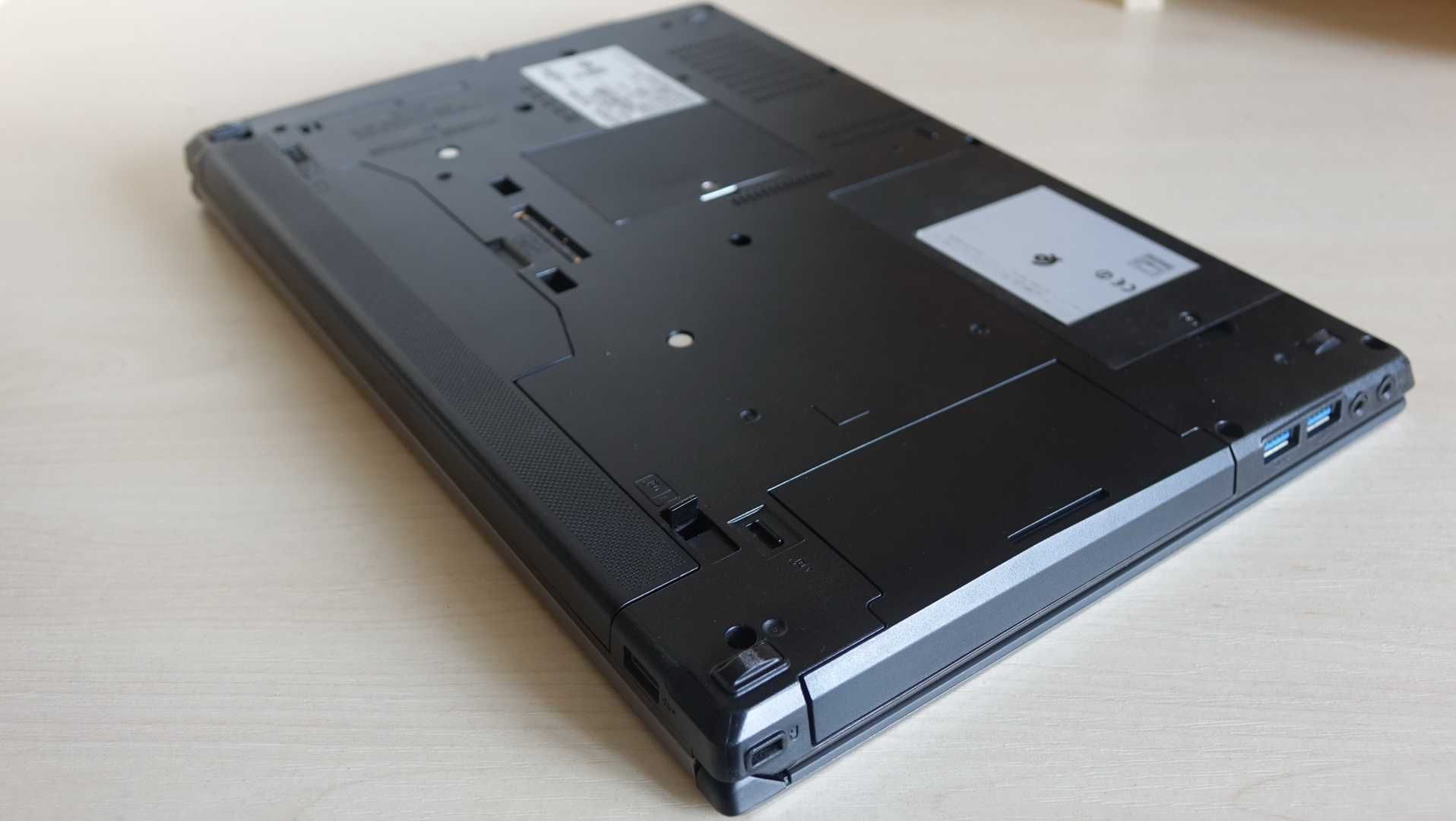 Fujitsu Lifebook 14 i7-4712MQ 8GB 256GB ssd Intel HD 4600 Win10