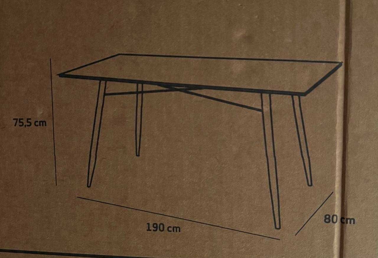 Mesa grande (190 x 80 cm) com tampo de vidro e 6 cadeiras Ikea.