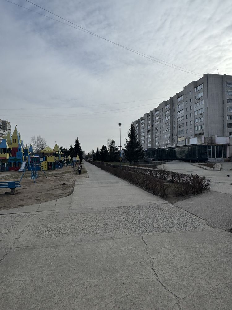 Оренда приміщення м. Нетішин центр 450 кв.м