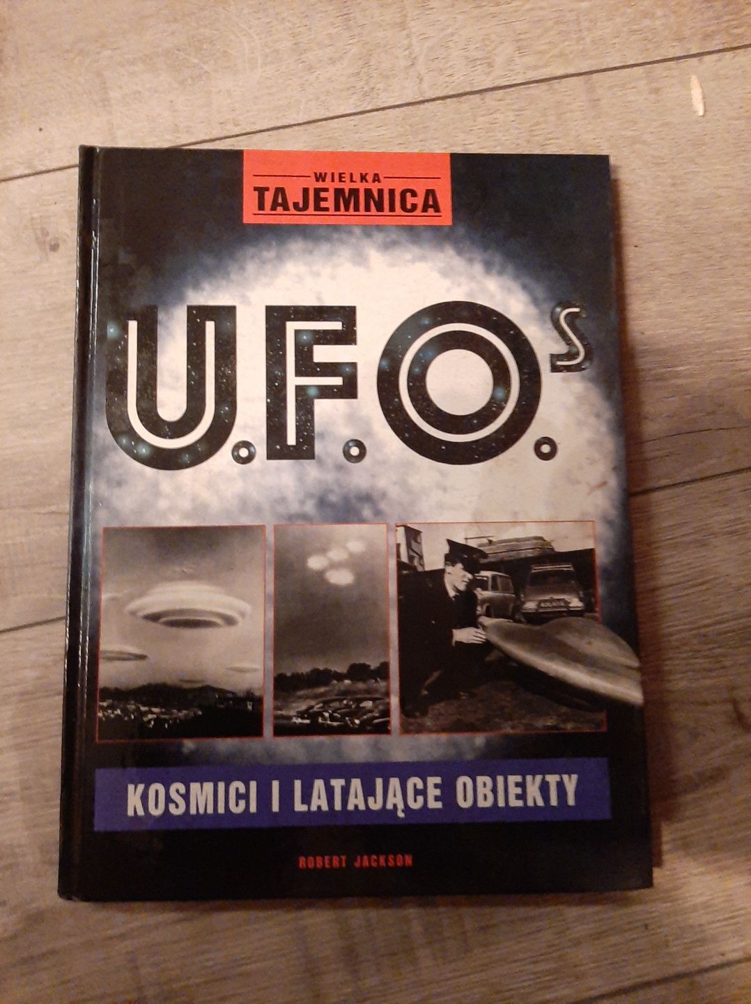 Wielka Tajemnica UFOs - Kosmici i Latające Obiekty