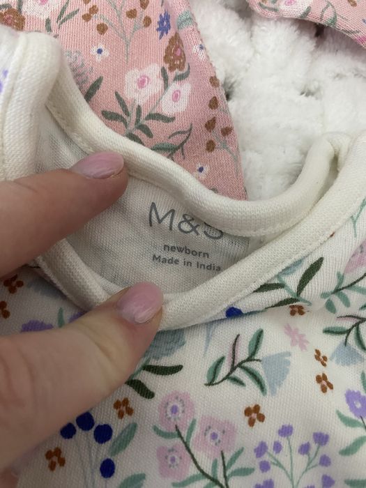 Продам нові речі для новонародженої дівчинки