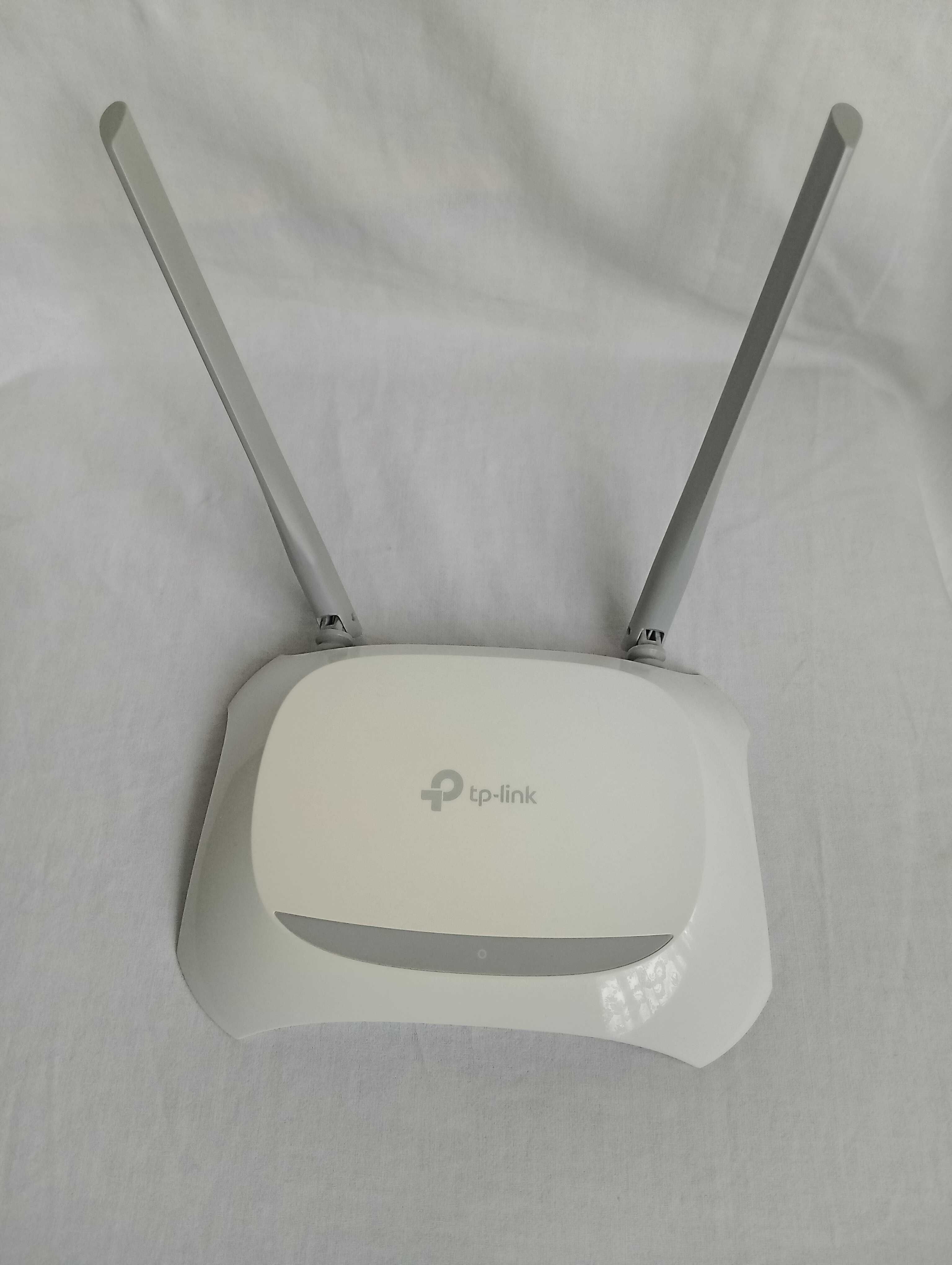 Маршрутизатор TP-Link TL-WR840N
