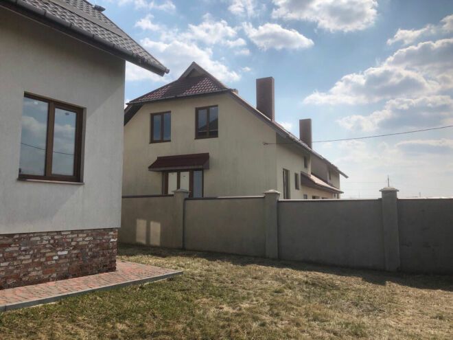 ТаунХаус,Дуплек Родичи, Є-Відновлення
