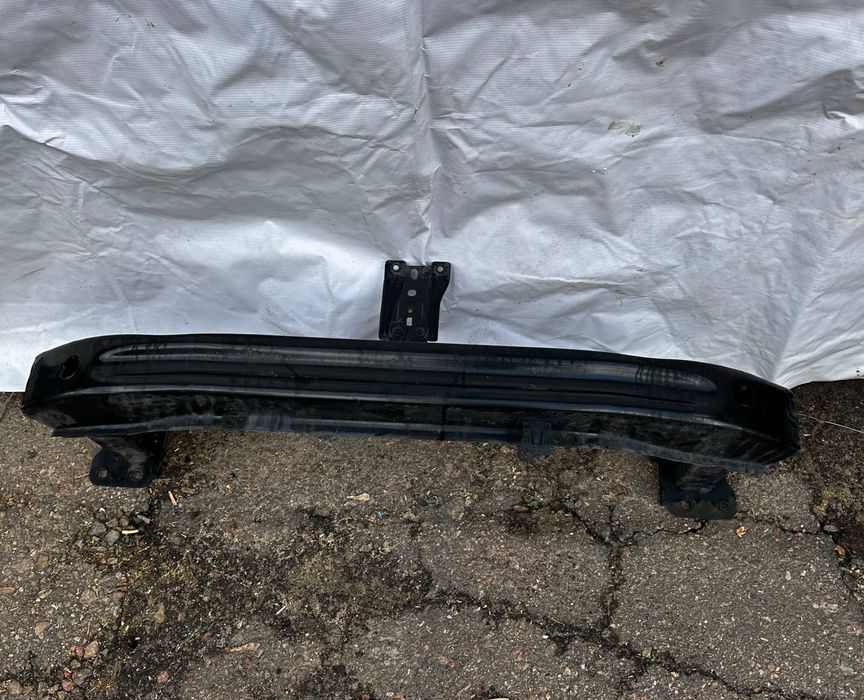 Усилитель бампера Volkswagen passat b7 usa