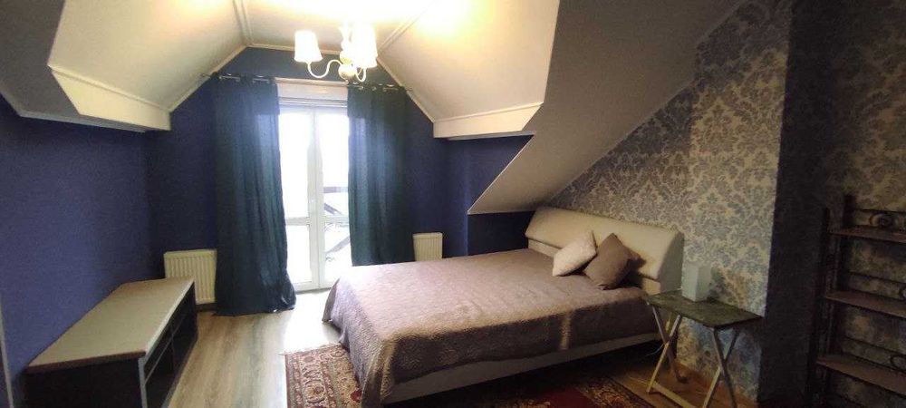 Продаж від власника. 2-поверховий дуплекс в с. Святопетрівське