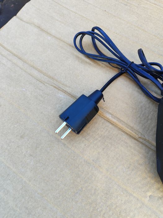 Ładowarka Titan 18v 60wat