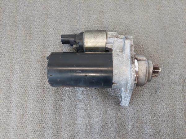 Motor de arranque SKODA Roomster (5J)