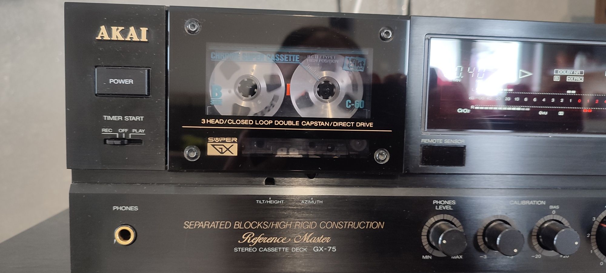 Akai gx75               .