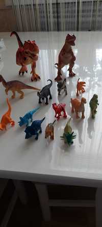 Динозаври фігури лот