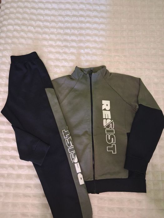 Спортивний костюм на хлопчика