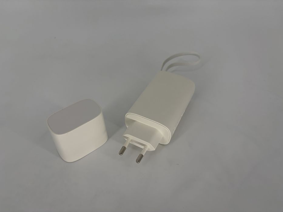 Hoco J148 Зарядний пристрій + Power Bank 5000mAh PD20W QC3.0