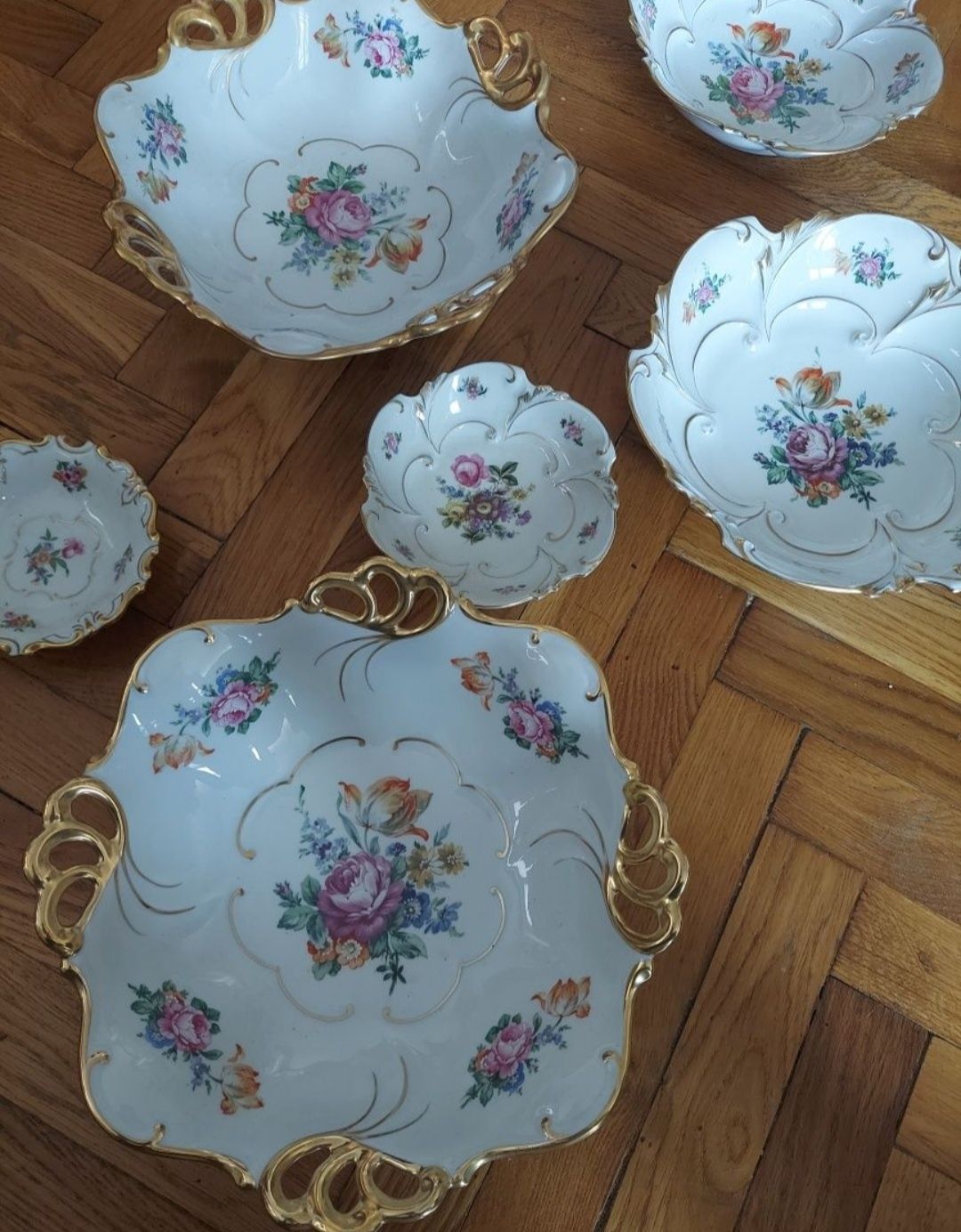 Ilmenau owocarka  , miska , patera na nóżkach  porcelana kwiaty