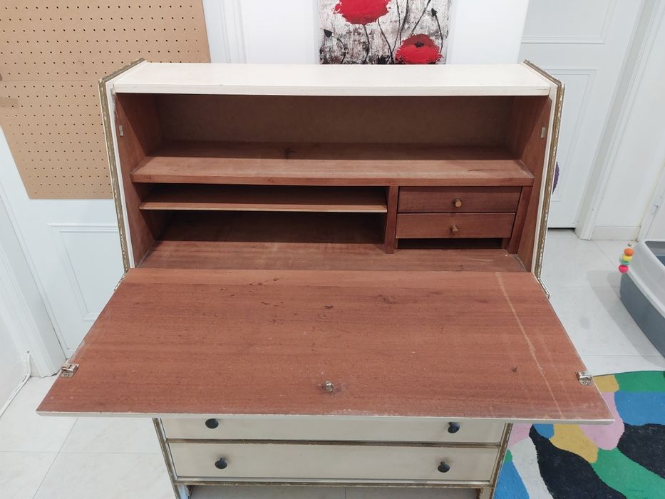 escrivaninha vintage bege