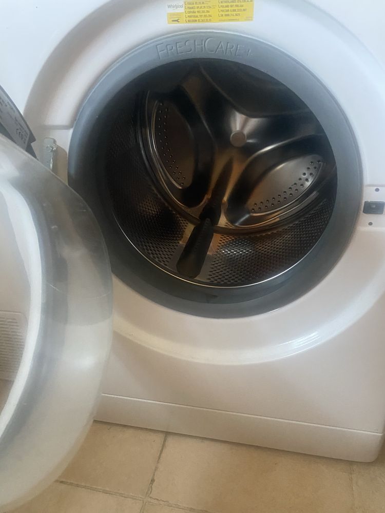 Maquina de lavar roupa Whirlpool 8Kg