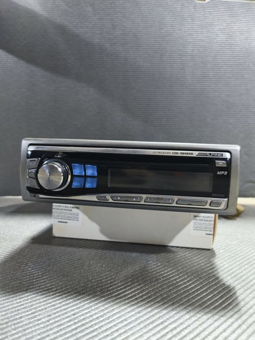 Автомагнитола Alpine оригінал!