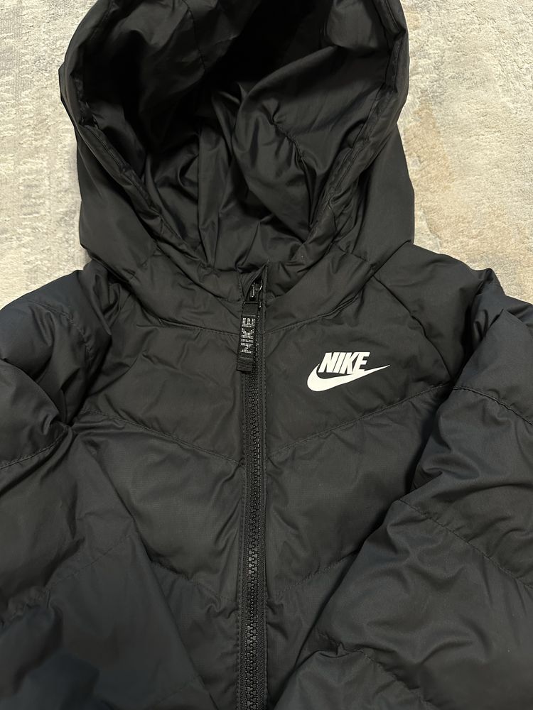 Куртка Nike, zara