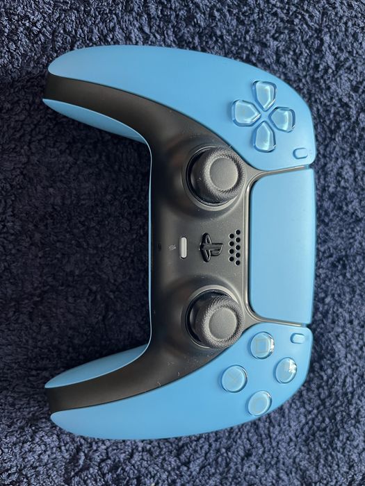 Błękitny pad dual sense ps5