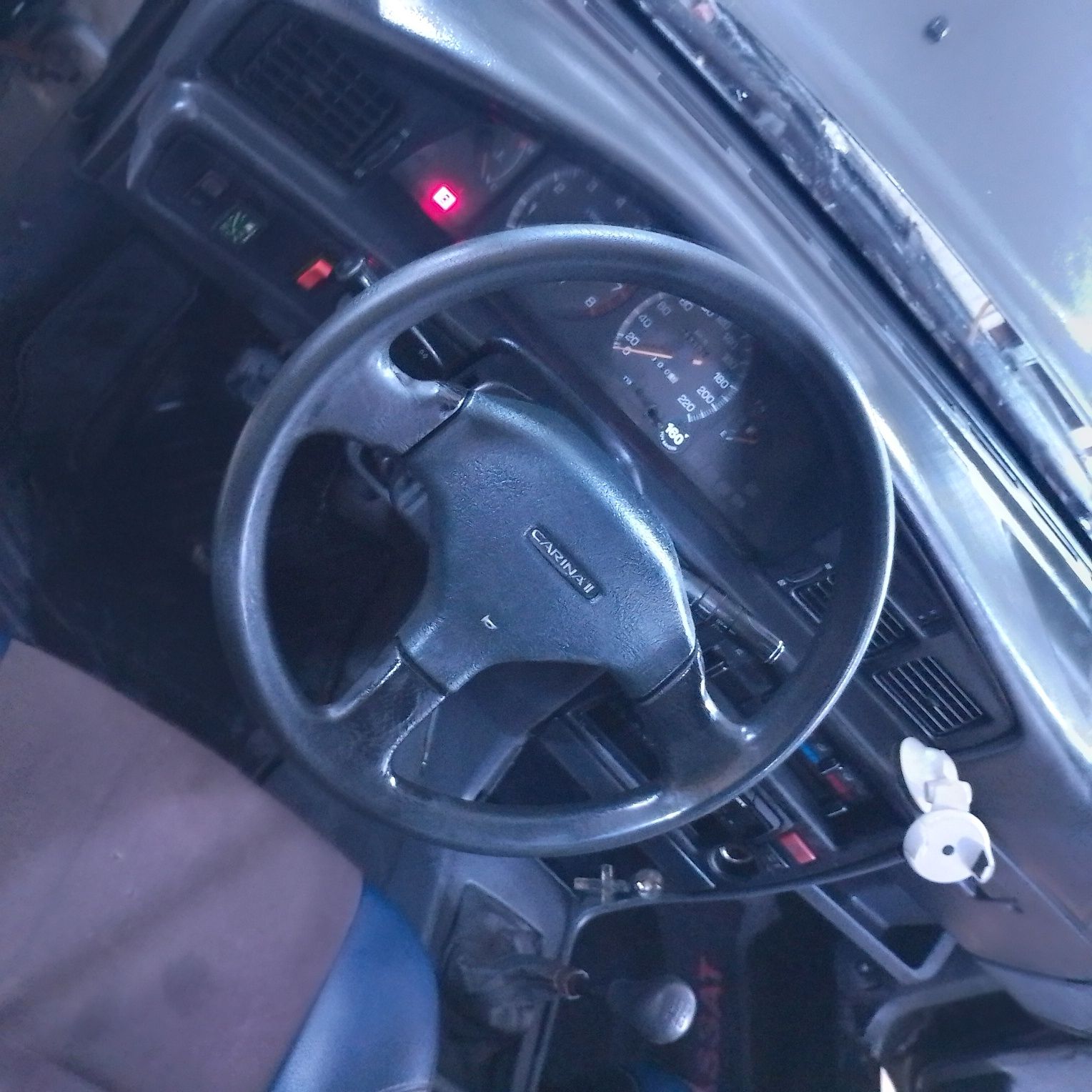 Toyota Карина 1989