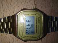 Часы Casio, влагозащита, подсветка, питание от заменяемой б