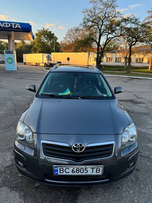 Toyota Avensis 2007 рік