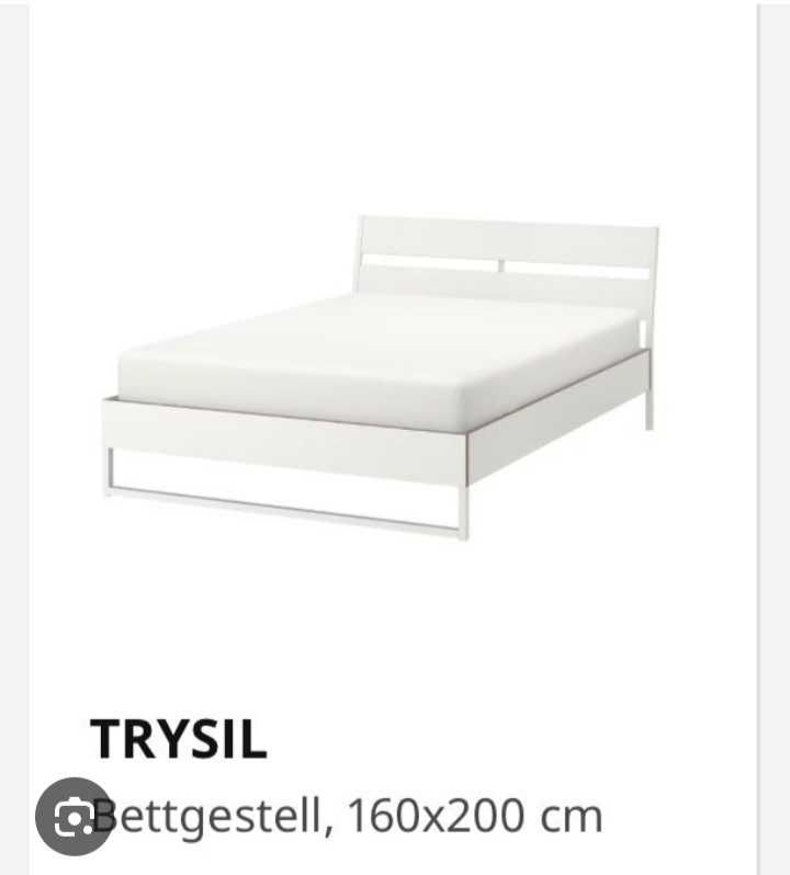 Cama casal + estrado