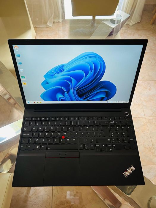 Lenovo ThinkPad 2024 16GB Ram Ótimo Estado