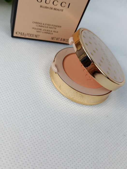 Gucci Blush De Beauté Tender Apricot 02 – Róż do policzków i powiek