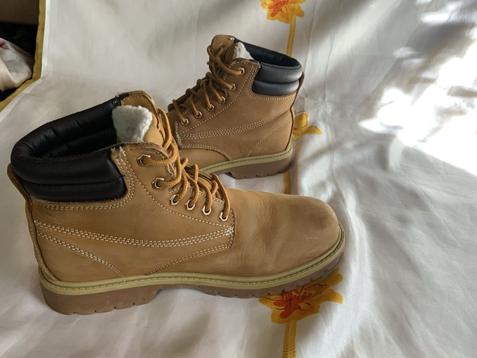 Кожаные зимние ботинки на меху M’Kinley. Размер 39, стелька 25.5 см