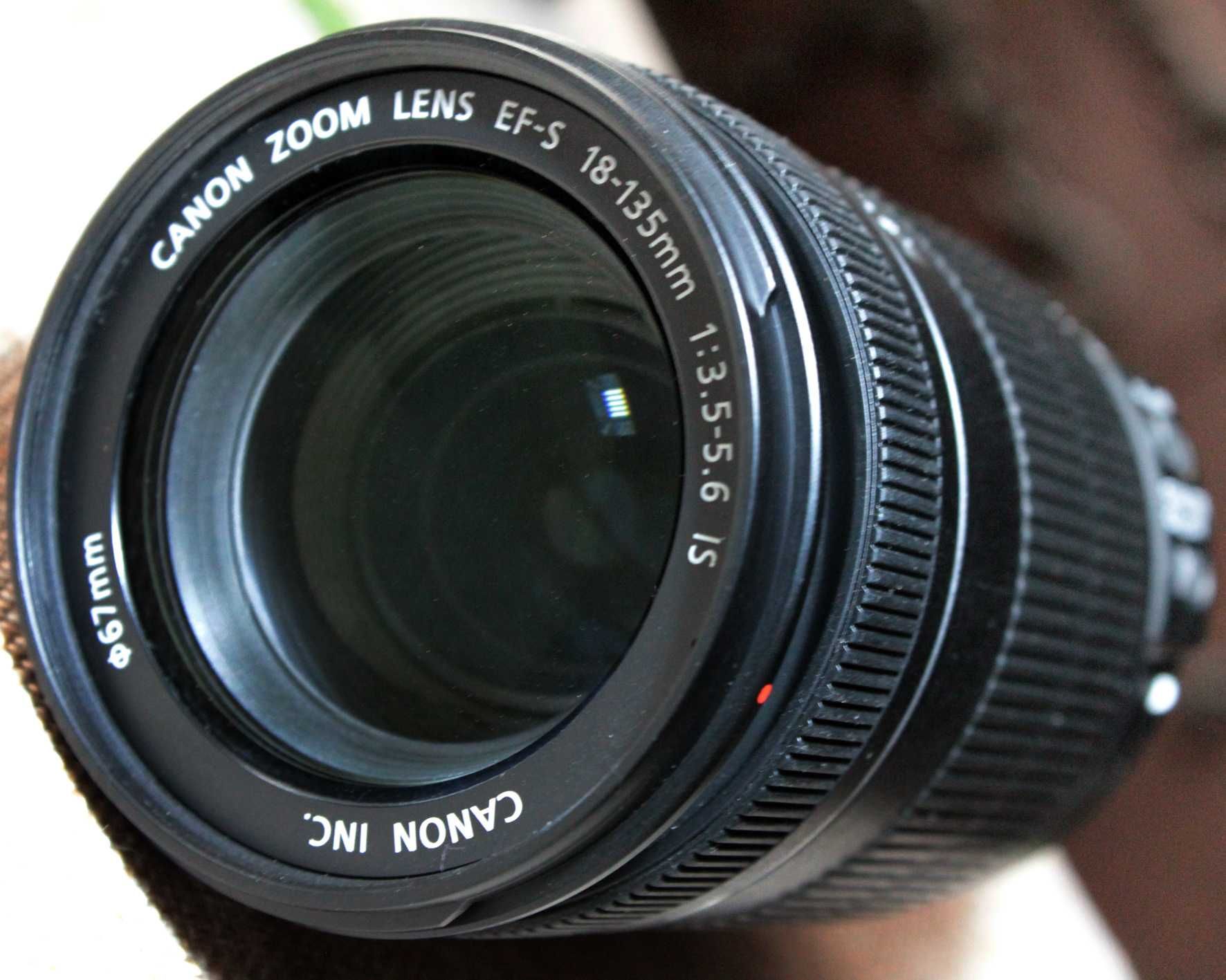 Canon EF-S 18-135 mm F/3.5-5.6 IS